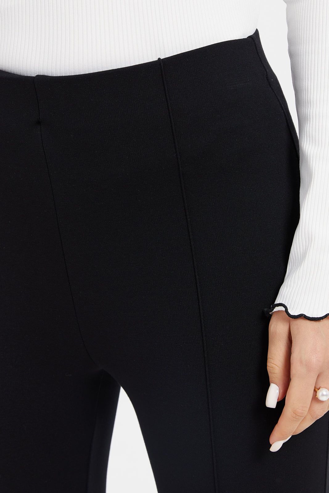 Women Black Single Pleat Leggings sold by Redtag product image thumbnail 4