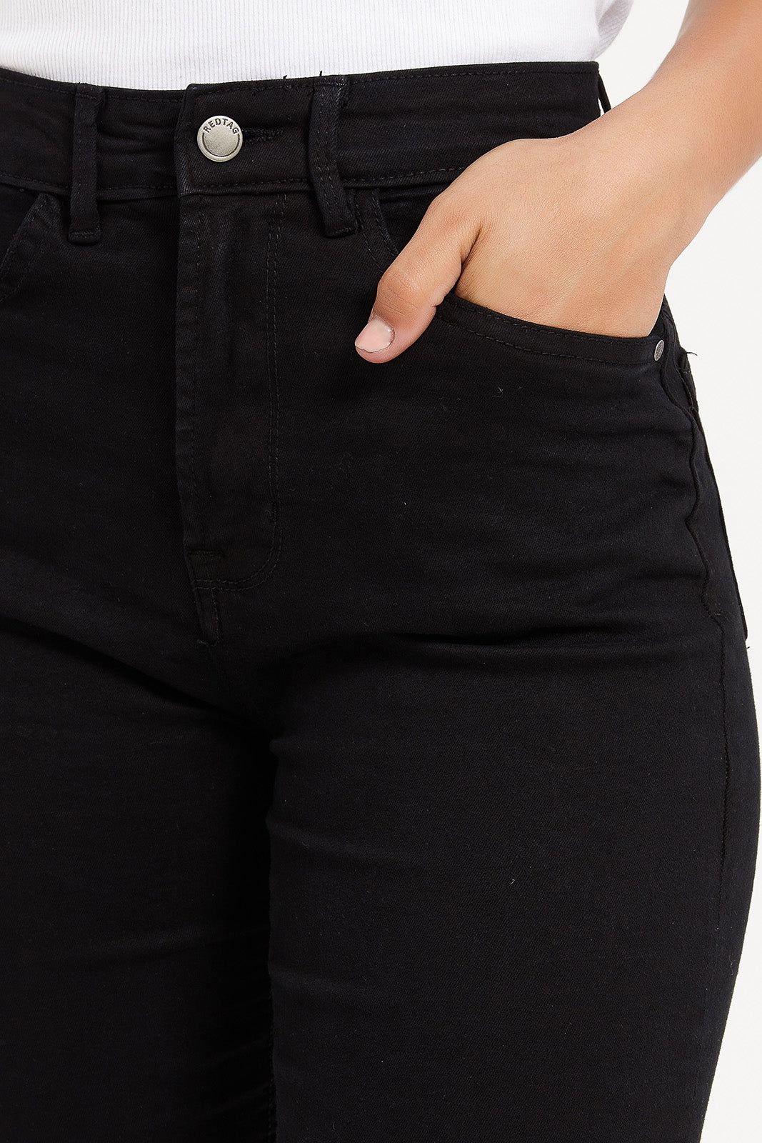 Women Black High Waist Skinny Fit Jeans sold by Redtag product image thumbnail 4