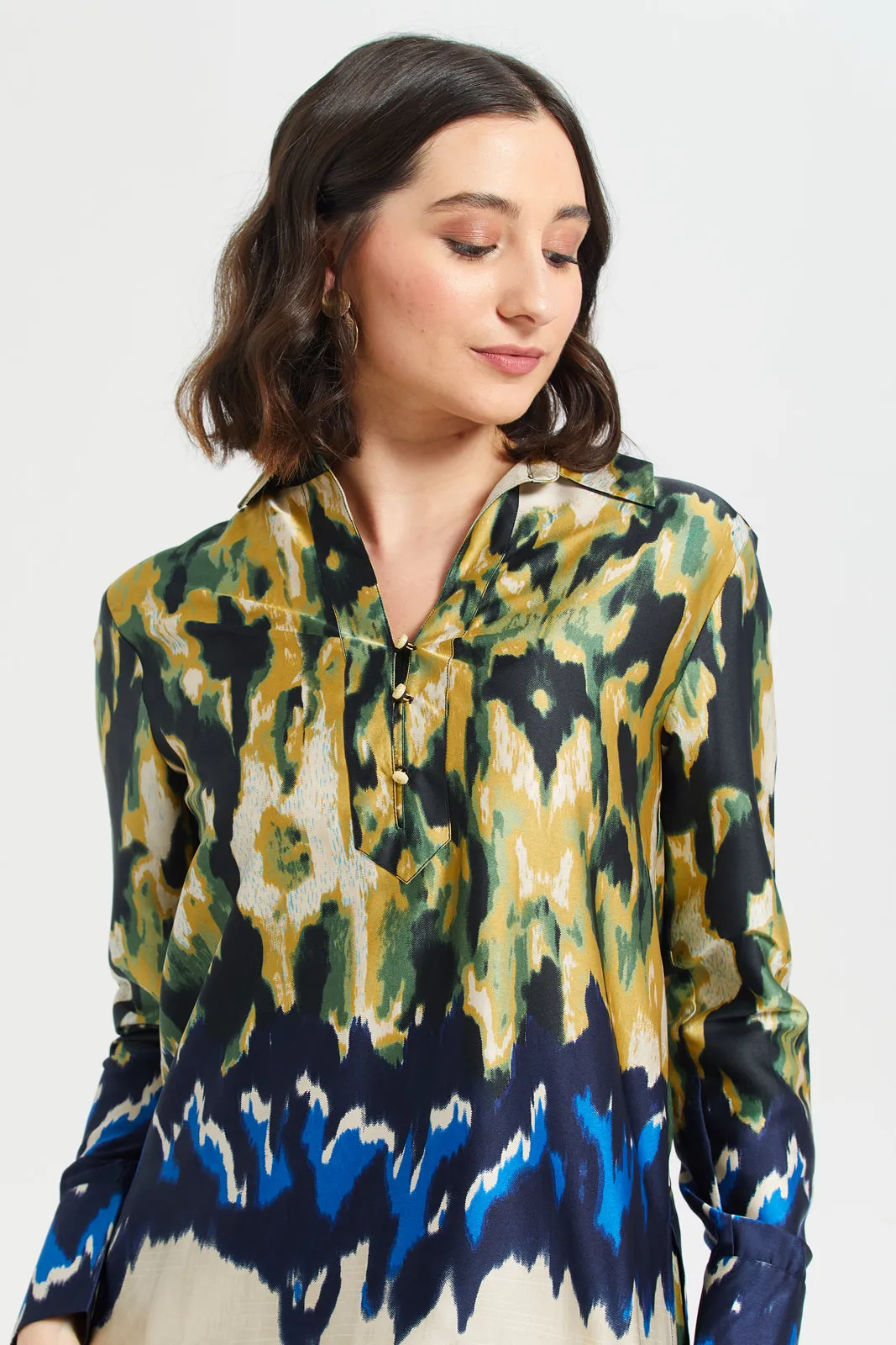 Women Green Printed Blouse sold by Redtag product image thumbnail 4