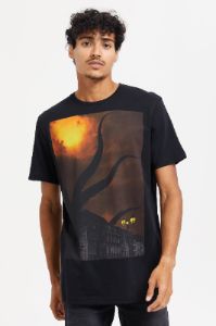 Men Black Graphic Print T-Shirt sold by Redtag