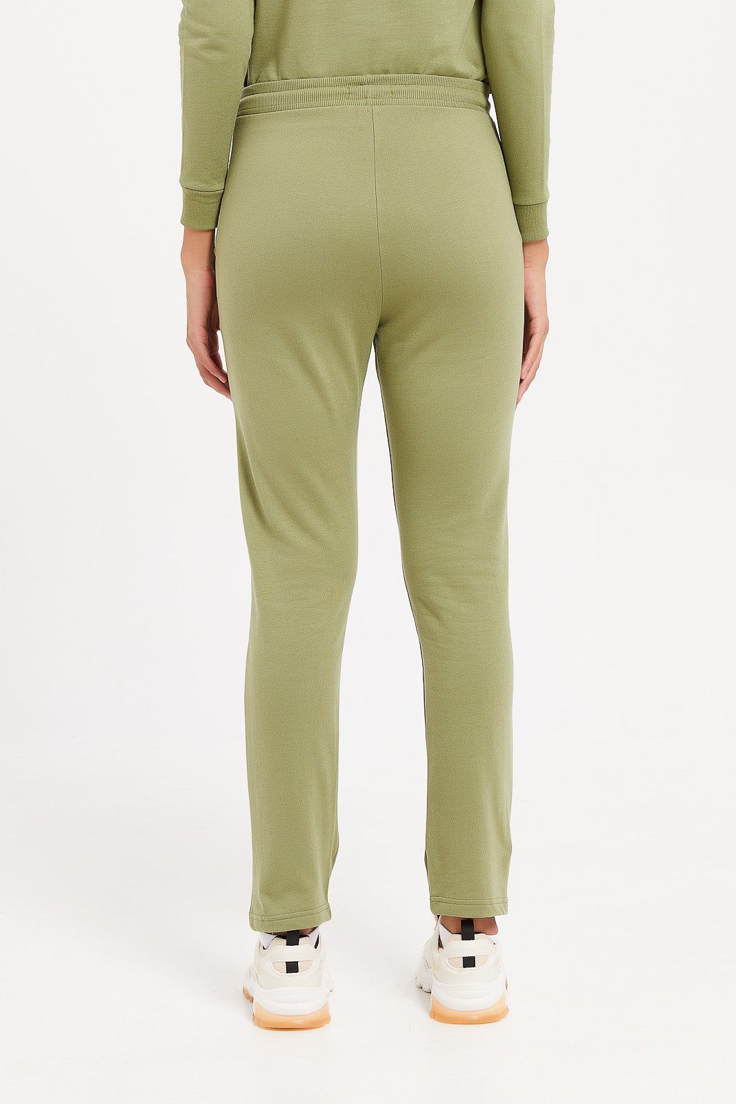 Women Green Plain Wide Leg Pants sold by Redtag product image thumbnail 3