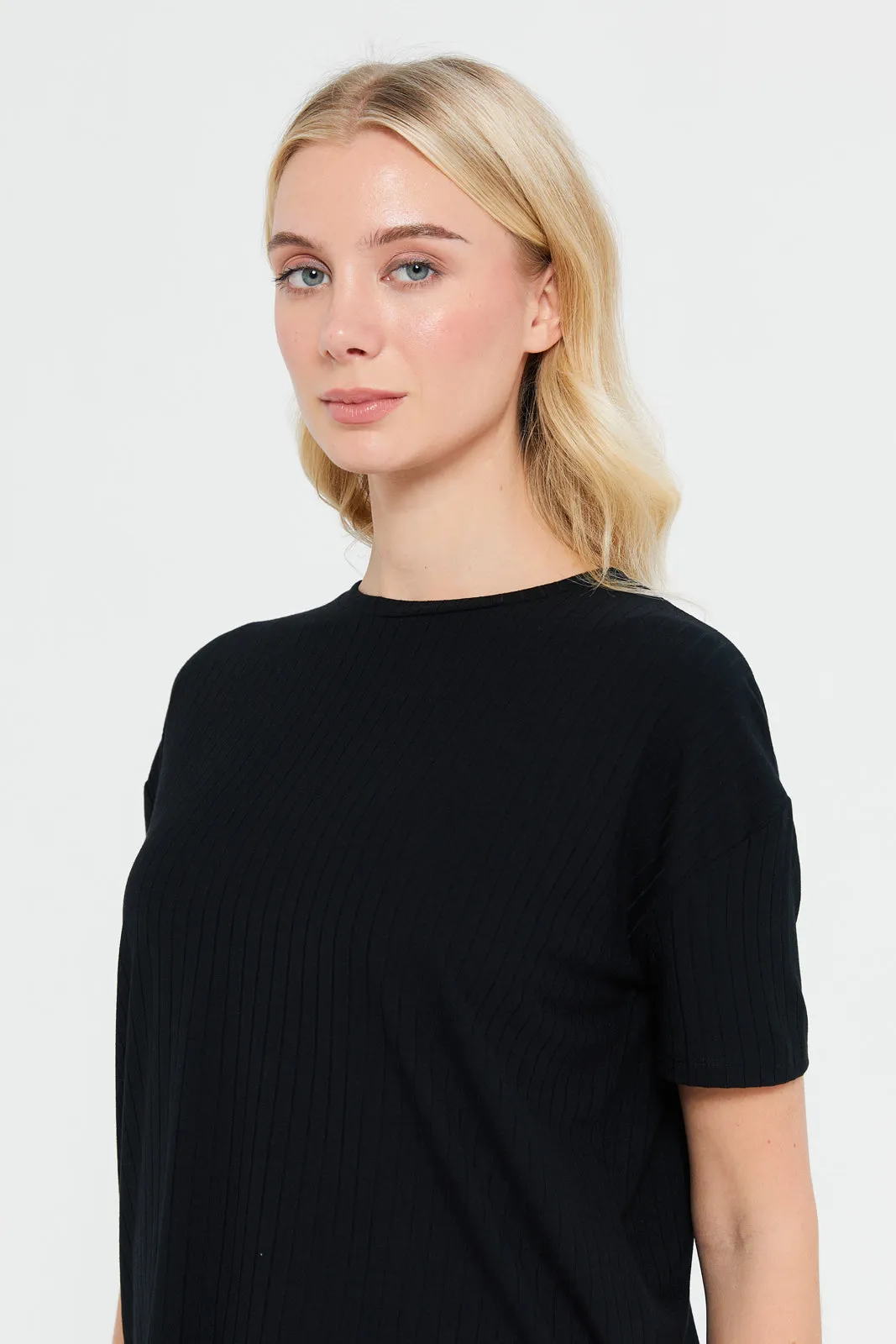Women Black Oversize Ribbed T-Shirt sold by Redtag product image thumbnail 4
