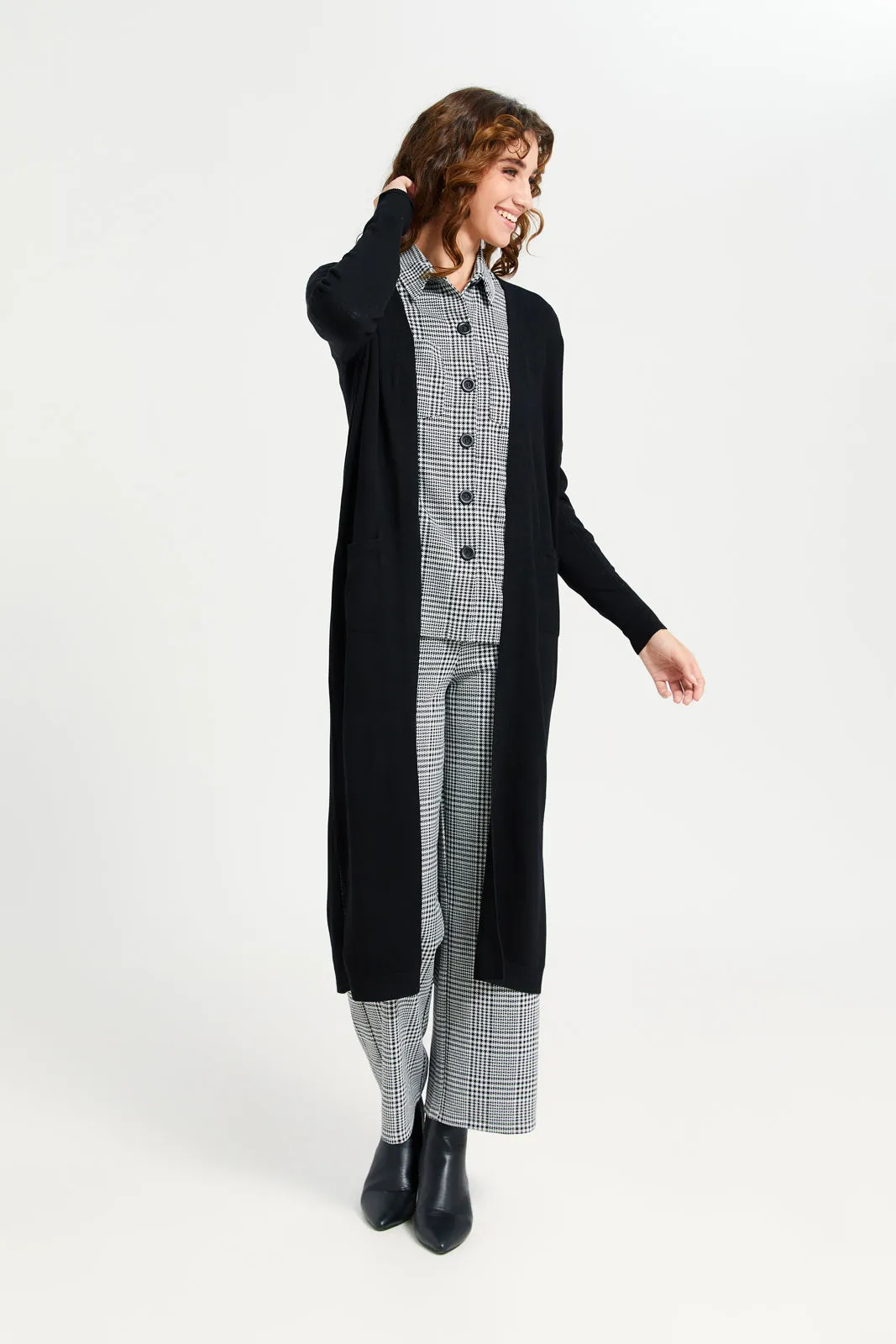 Women Black Plain Longline Cardigan sold by Redtag product image thumbnail 3