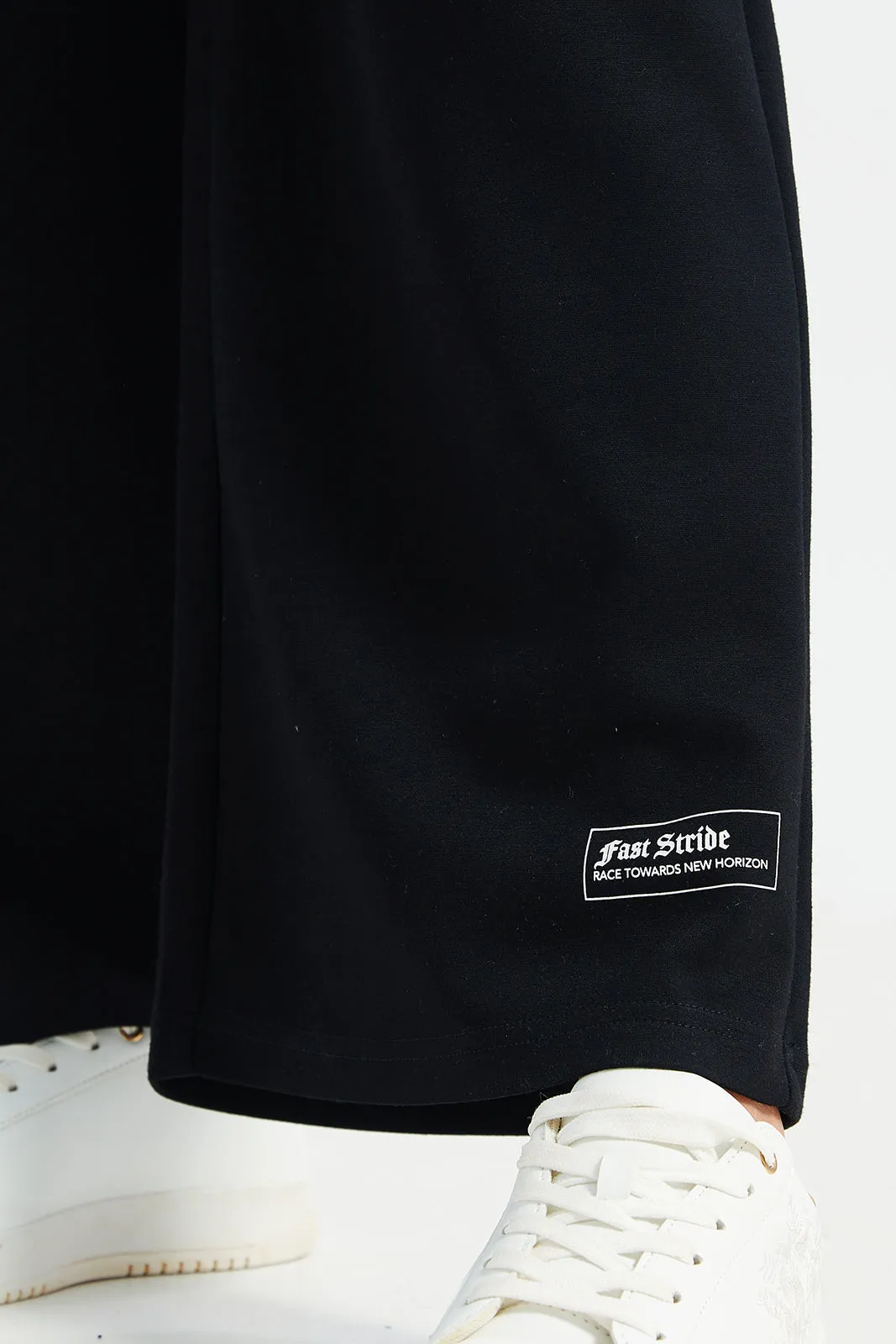 Women Charcoal Wide Leg Print Detail Active Pants sold by Redtag product image thumbnail 5