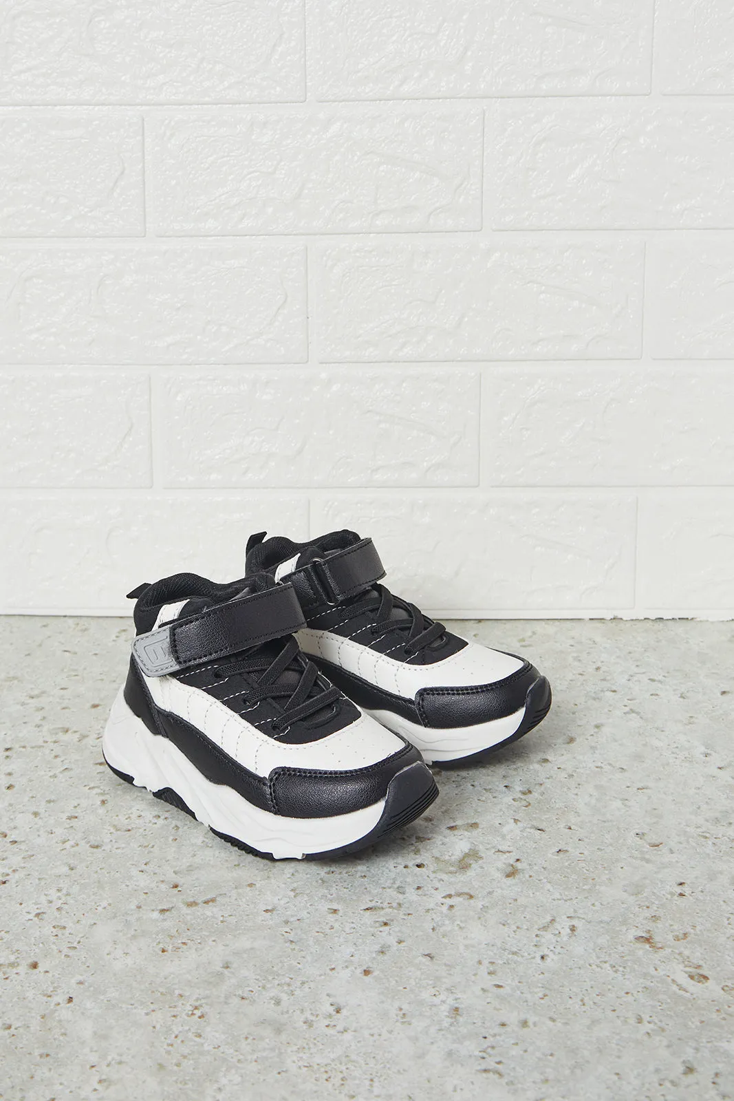 Boys Black Color Block High Top Sneakers sold by Redtag product image thumbnail 2