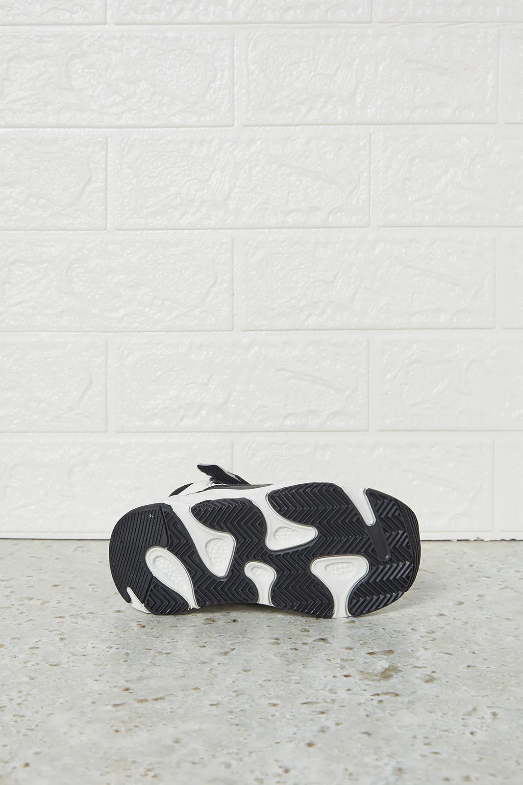 Boys Black Color Block High Top Sneakers sold by Redtag product image thumbnail 5