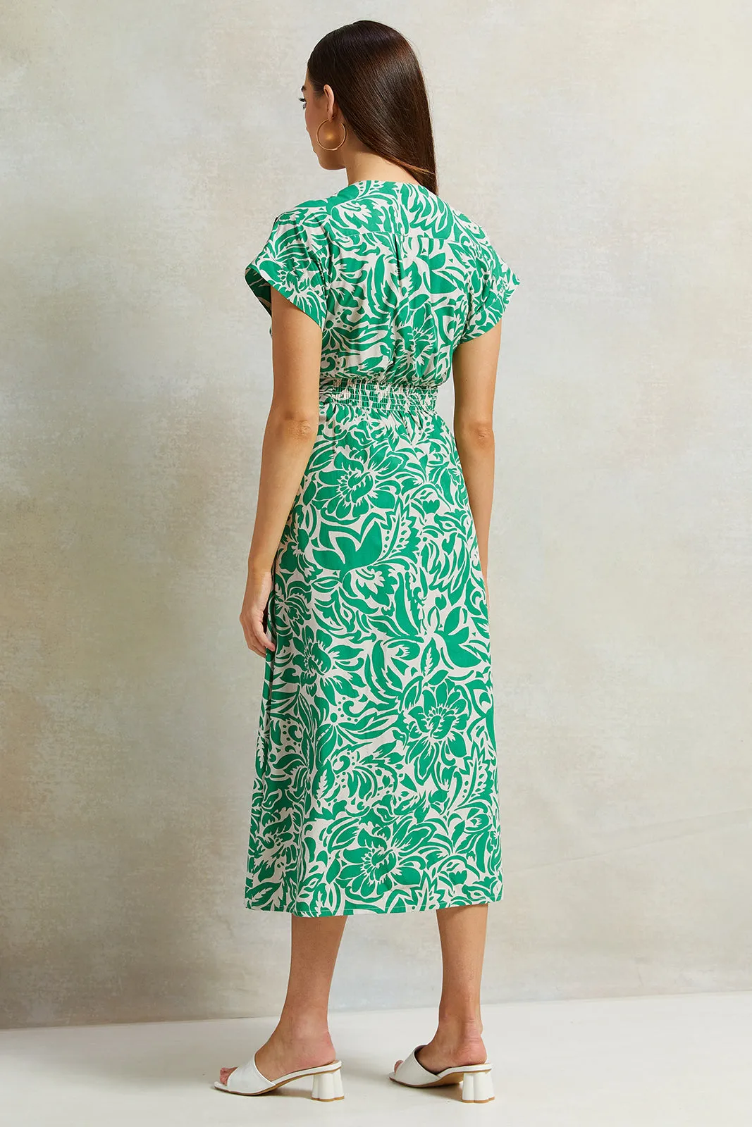Women Green Printed Poplin Dress sold by Redtag product image thumbnail 3