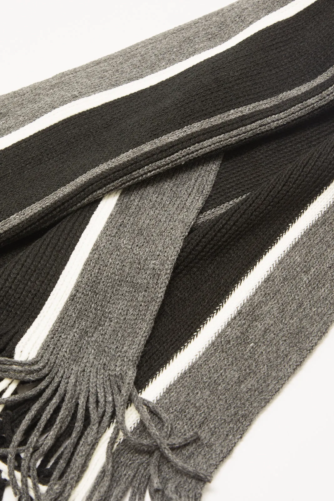 Men Multicolour Knitted Scarf sold by Redtag product image thumbnail 4