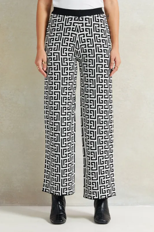 Women Black Printed Wide Leg Pants sold by Redtag