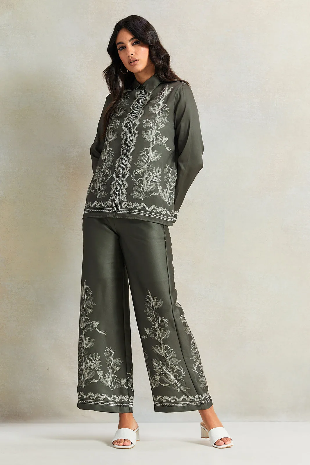 Women Olive Embroidered Wide Leg Trouser sold by Redtag product image thumbnail 2
