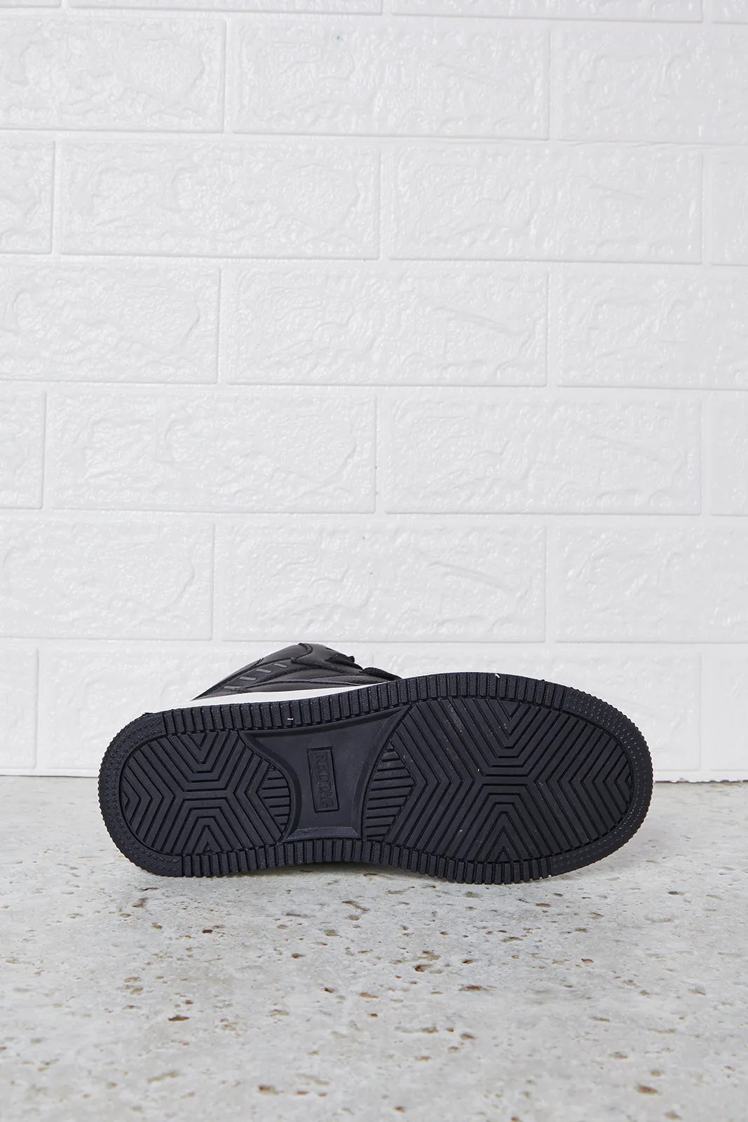 Senior Boys Black Material Block Hightop Sneakers sold by Redtag product image thumbnail 5