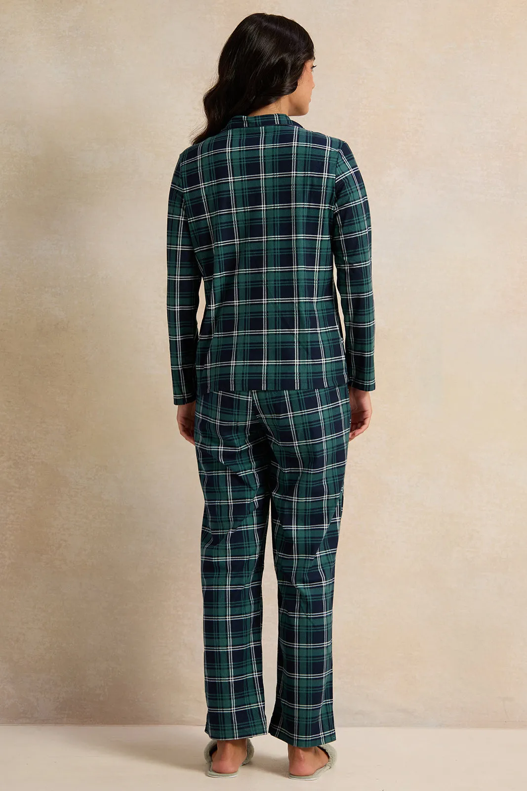 Women Green Flannel Table Pyjama Set (2 Piece) sold by Redtag product image thumbnail 4