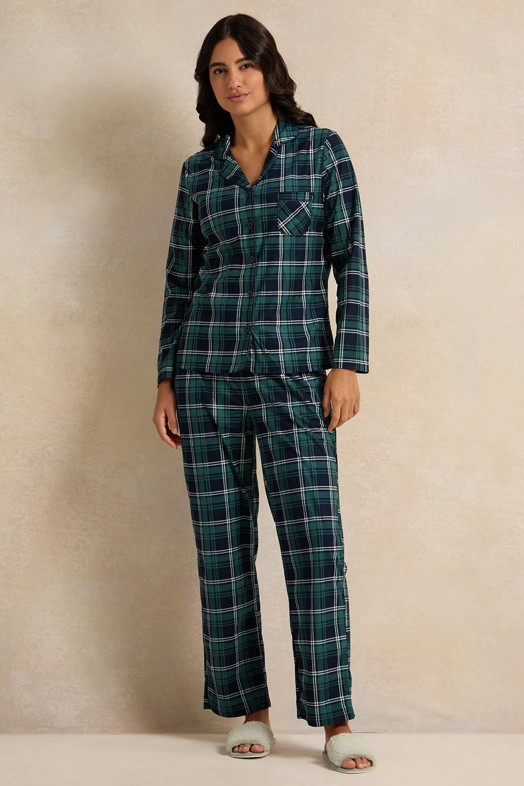 Women Green Flannel Table Pyjama Set (2 Piece) sold by Redtag