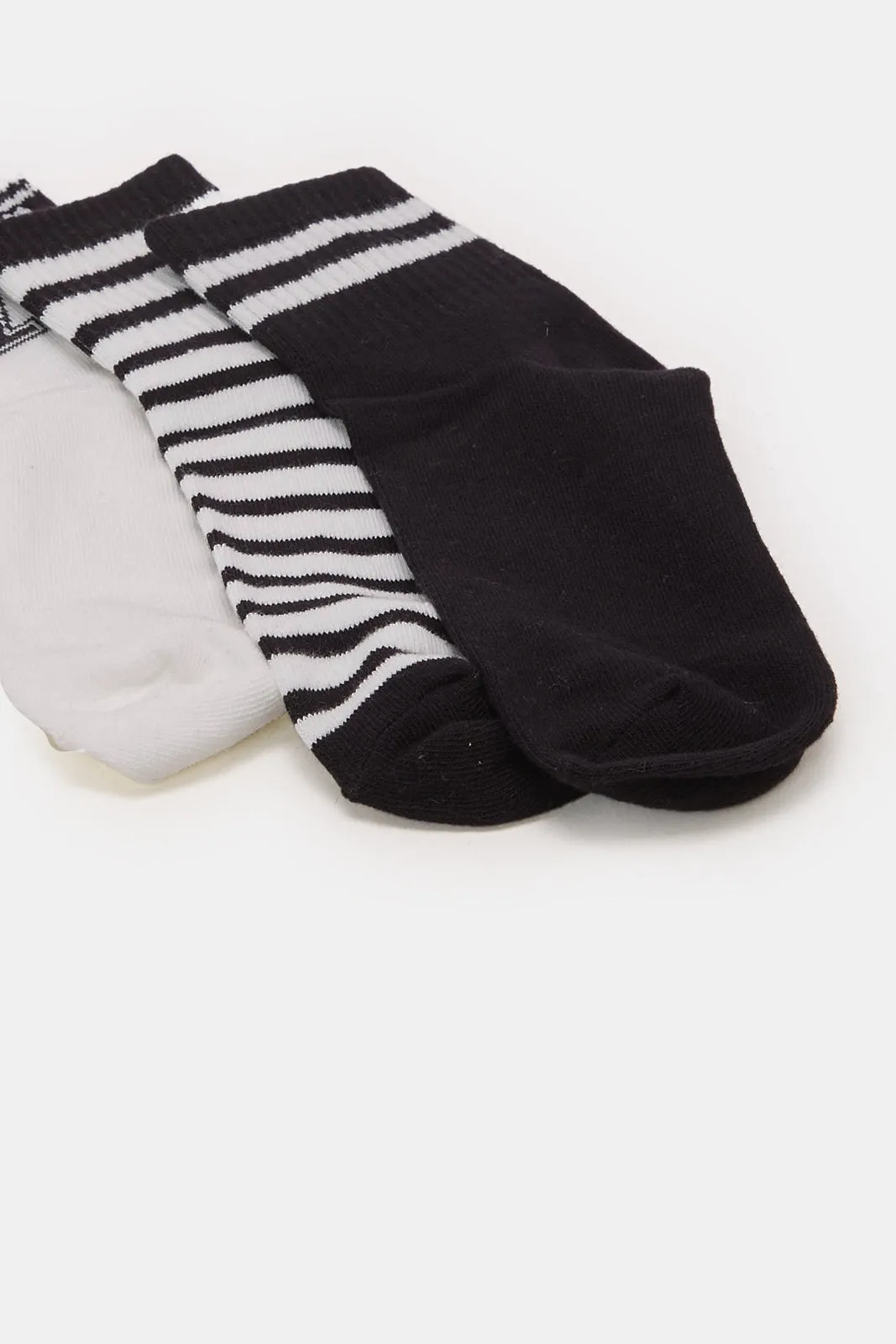 Senior Boys Black And White Socks Set (3 Pairs) sold by Redtag product image thumbnail 2