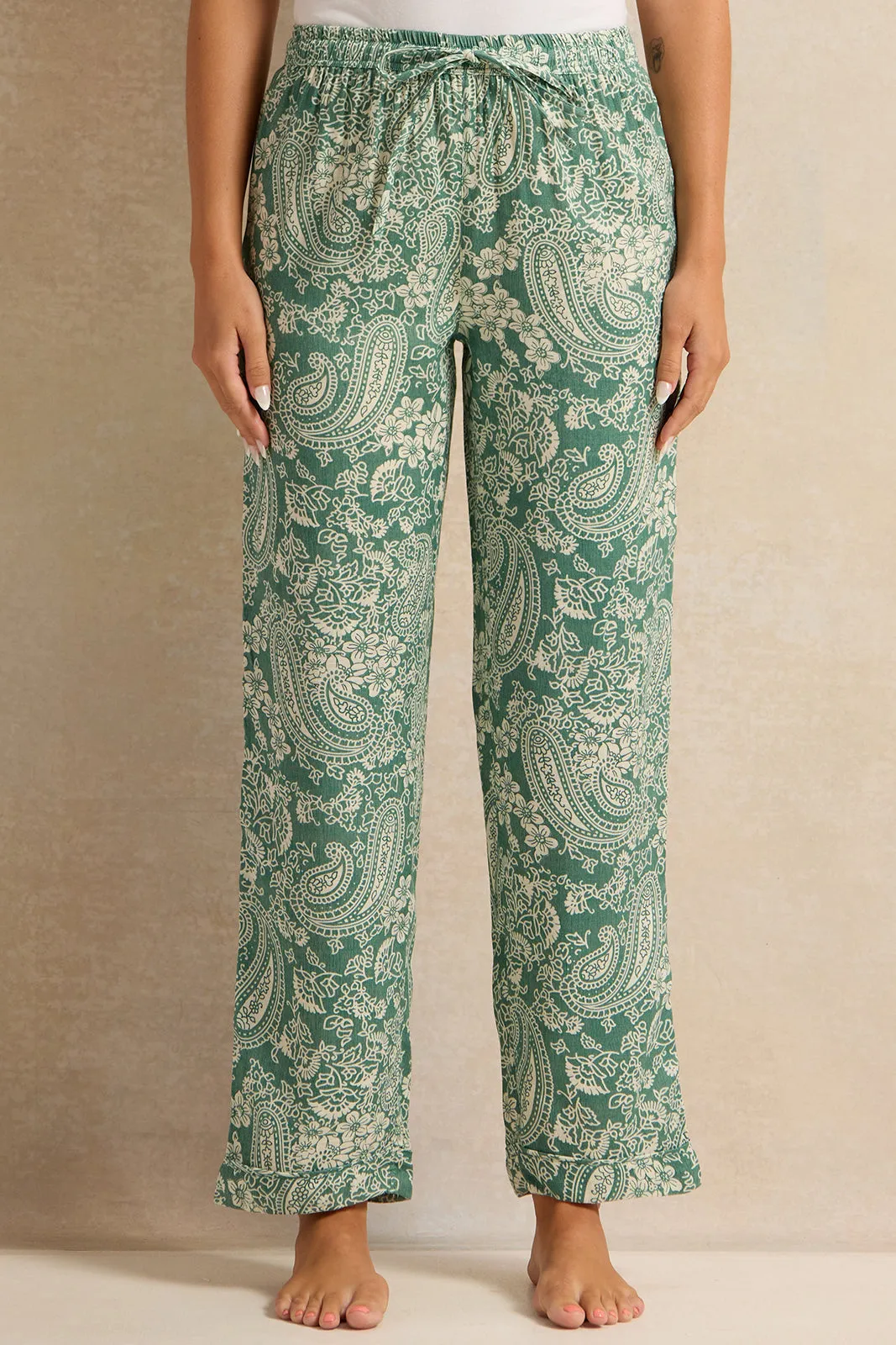 Women Green Printed Short Sleeve Pyjama Set (2 Piece) sold by Redtag product image thumbnail 3