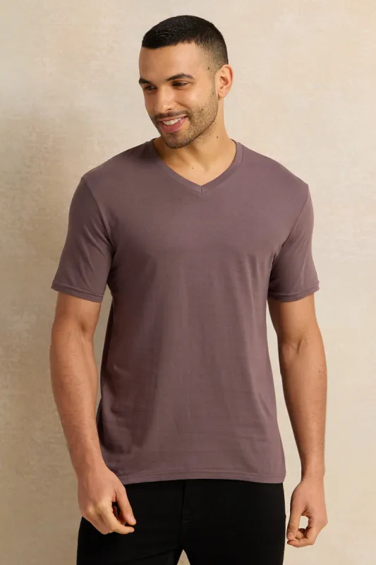 Men Charcoal Basic V-Neck T-Shirt sold by Redtag