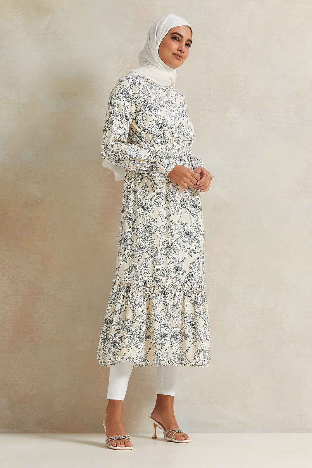 Women Ivory Printed Tier Dress sold by Redtag product image thumbnail 4
