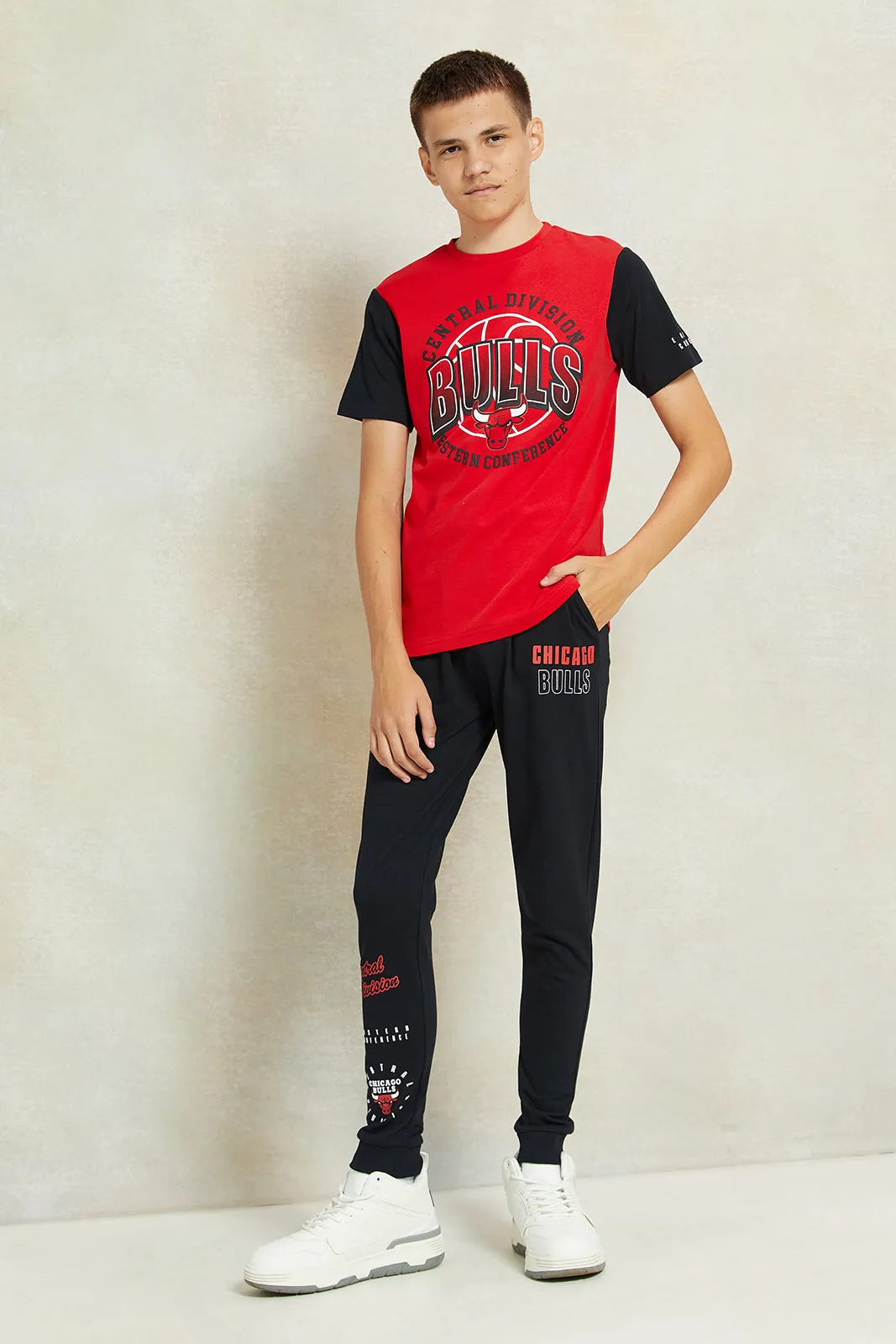 Senior Boys Black Chicago Bulls Printed Active Pants sold by Redtag product image thumbnail 2