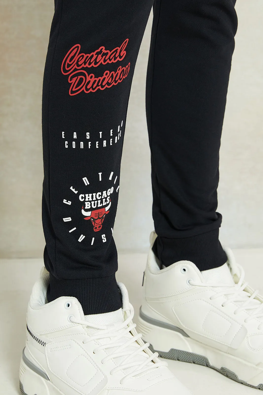 Senior Boys Black Chicago Bulls Printed Active Pants sold by Redtag product image thumbnail 5