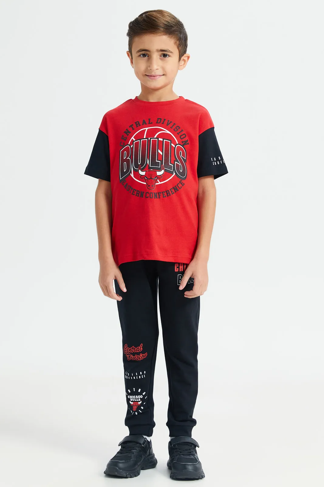 Boys Red Nba Chicago Bulls T-Shirt sold by Redtag product image thumbnail 2