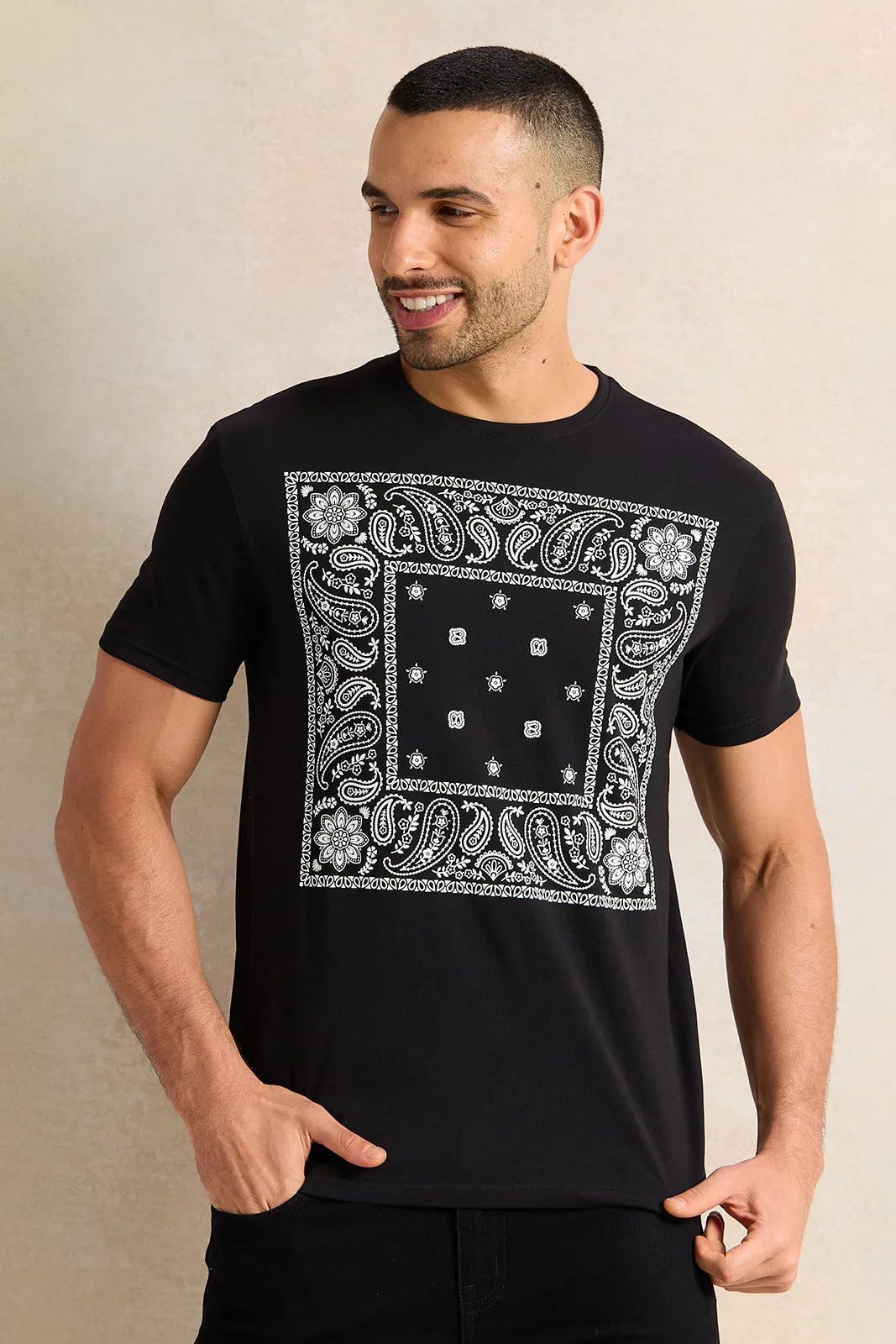 Men Black Printed T-Shirt sold by Redtag