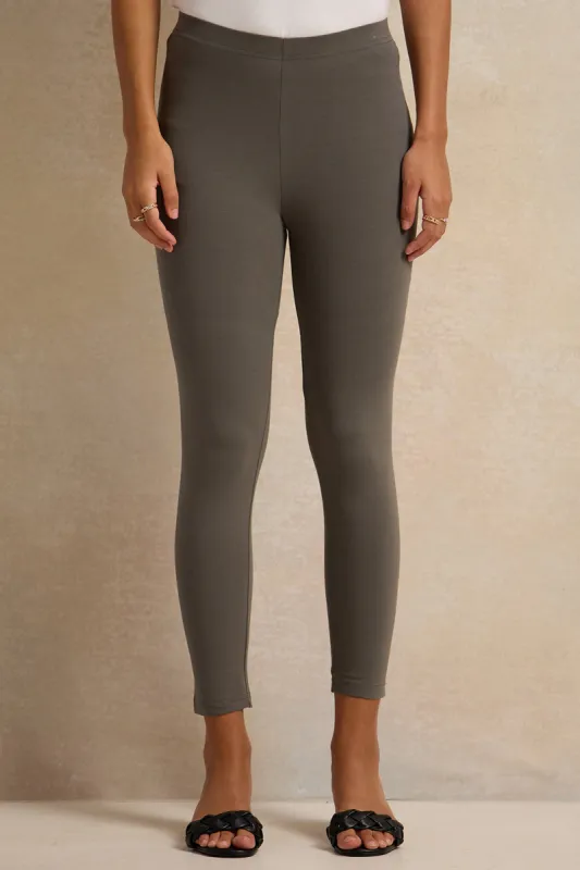 Women Grey Solid Legging sold by Redtag