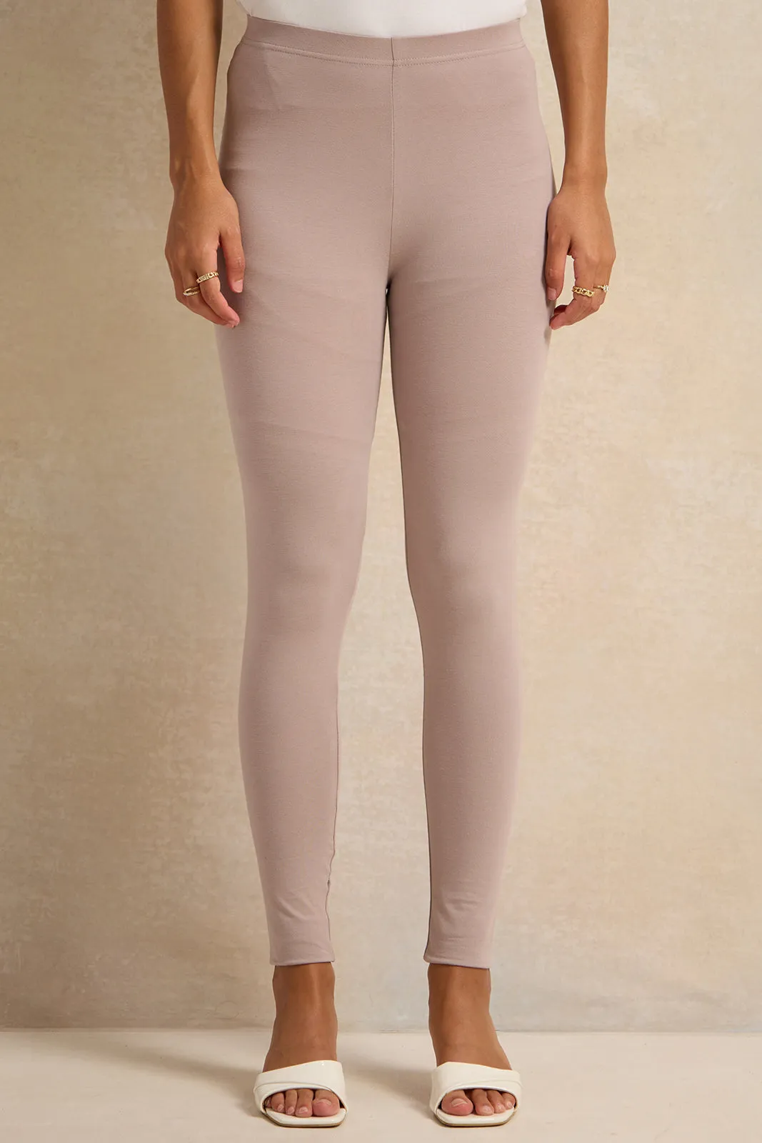 Women Beige Solid Legging sold by Redtag