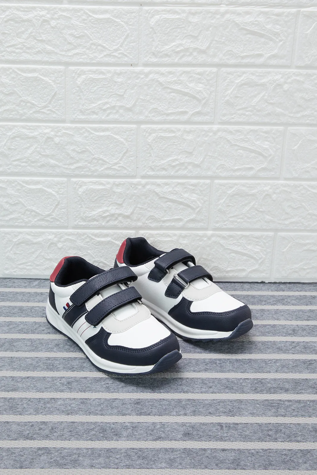 Boys White Material Block Sneakers sold by Redtag product image thumbnail 2