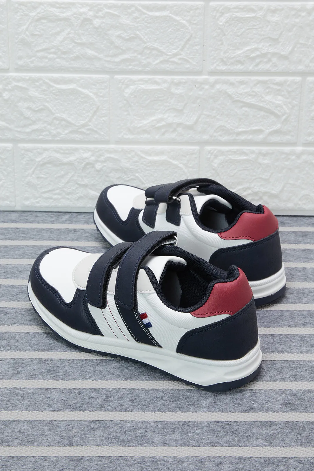 Boys White Material Block Sneakers sold by Redtag product image thumbnail 4