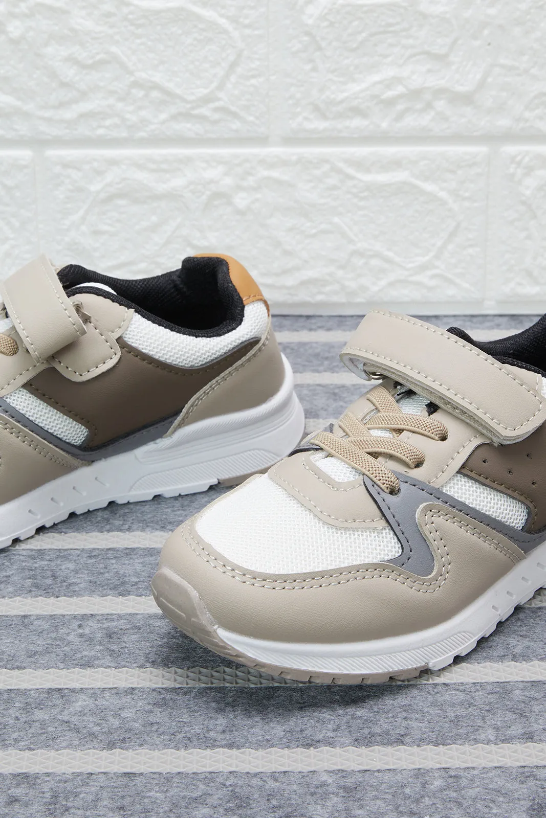 Boys Assorted Color Block Sneakers sold by Redtag product image thumbnail 3