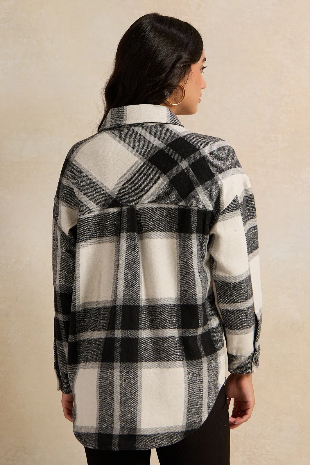 Women Black And White Oversized Shacket sold by Redtag product image thumbnail 3