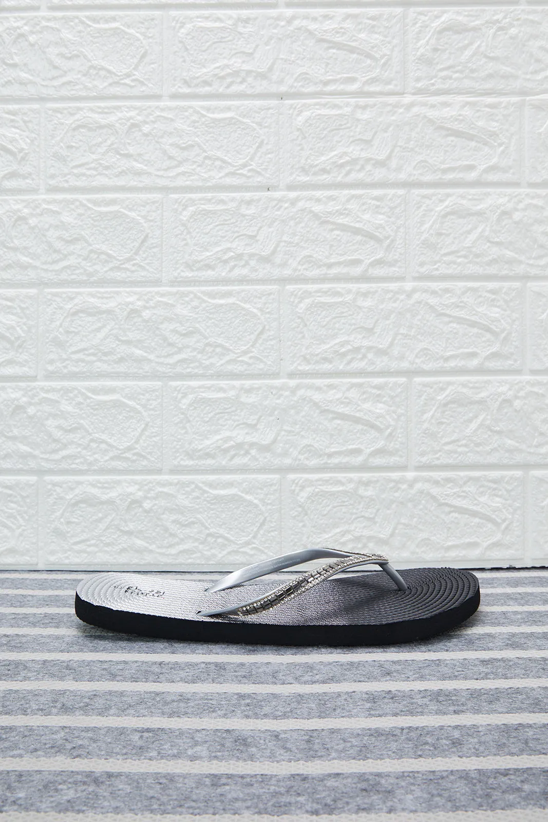 Black With Trim Flip Flop sold by Redtag