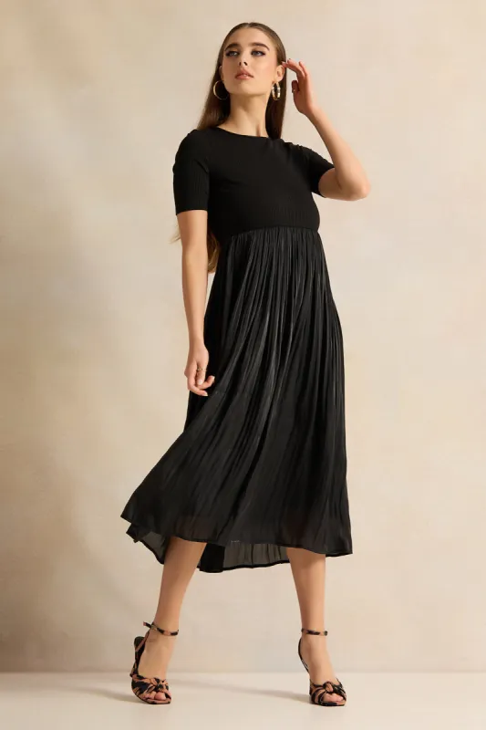 Women Black Short Sleeve Dress sold by Redtag