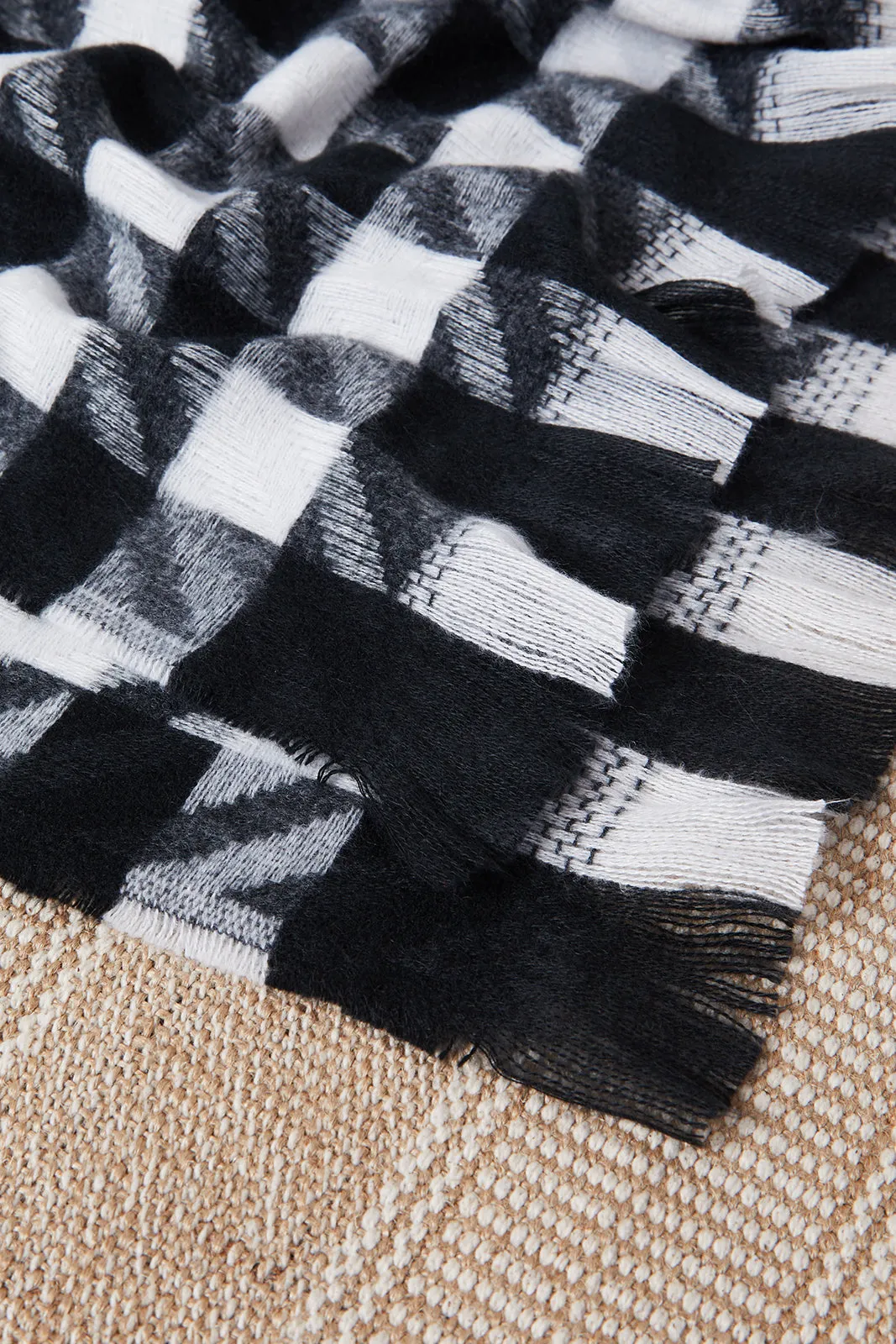 Women Black And White Knitted Blanket Scarf sold by Redtag product image thumbnail 4