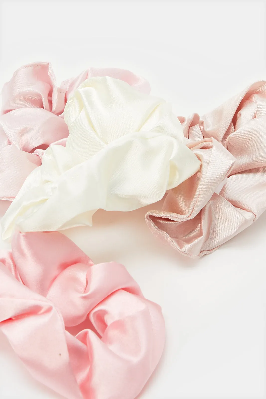 Women Assorted Embellished Scrunchy Set (4 Piece) sold by Redtag product image thumbnail 4