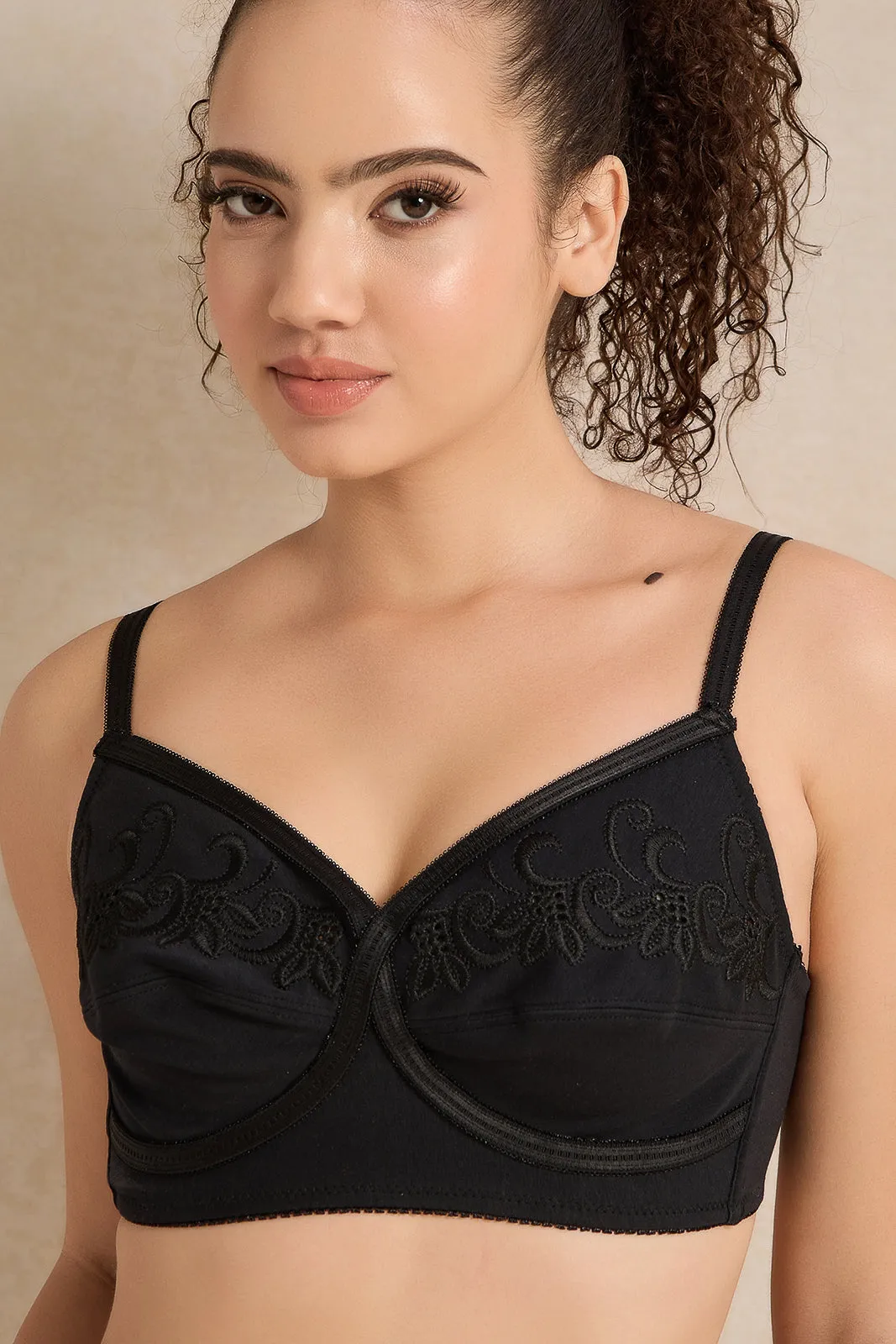 Women Assorted Non-Padded Bras Set (Pack of 3) sold by Redtag product image thumbnail 4