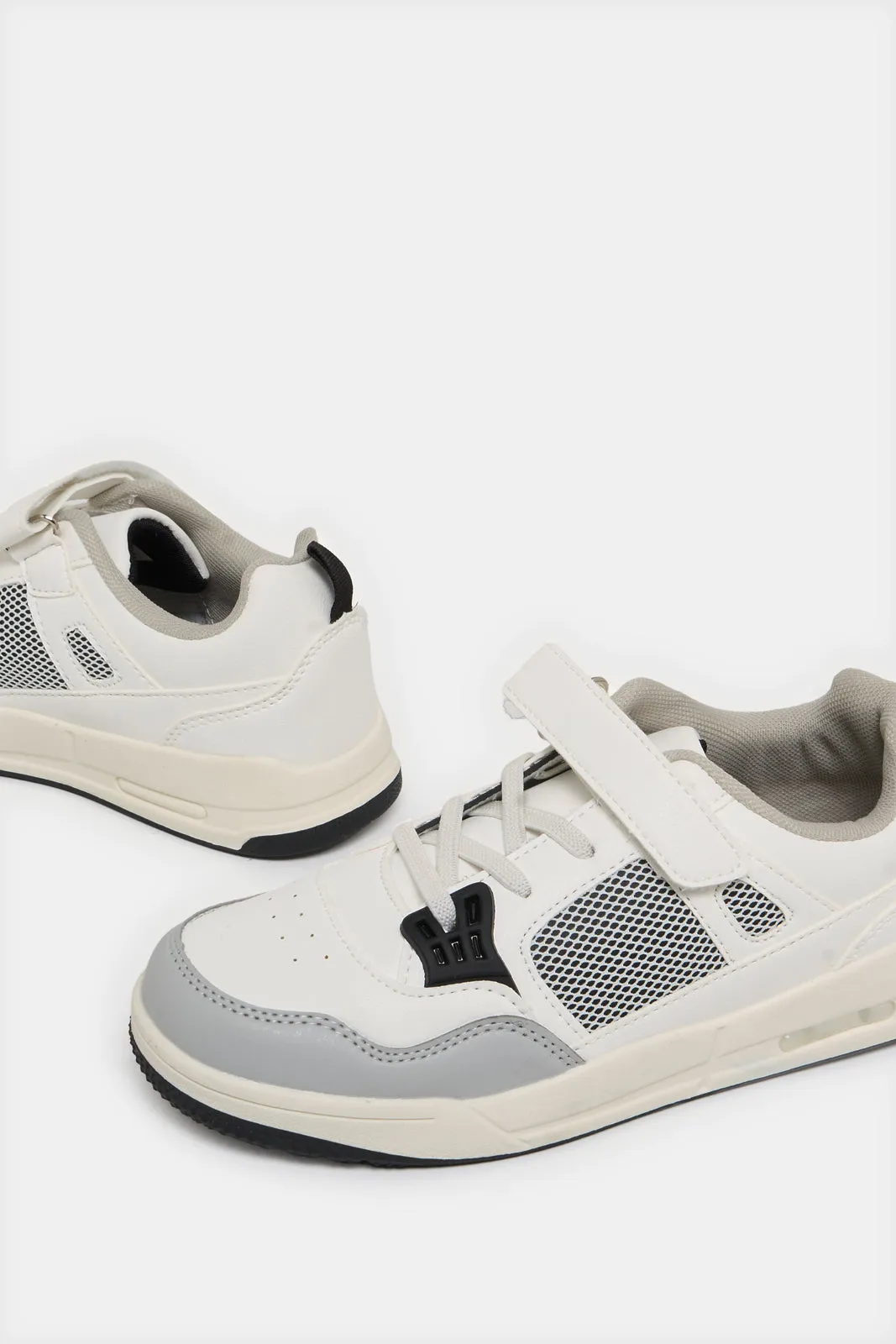 Senior Boys White Skate Shoes sold by Redtag product image thumbnail 3