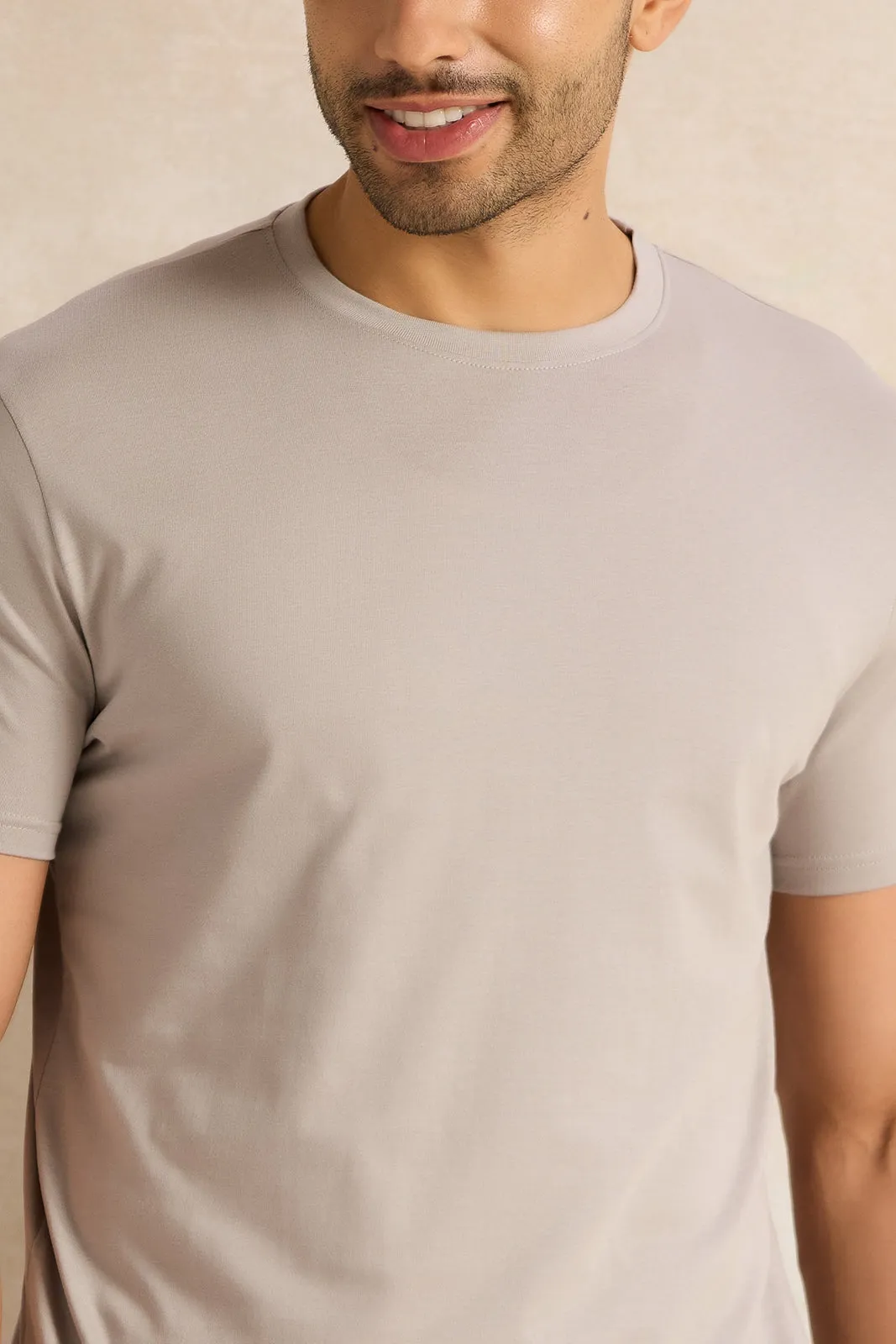 Men Grey Solid T-Shirt sold by Redtag product image thumbnail 4
