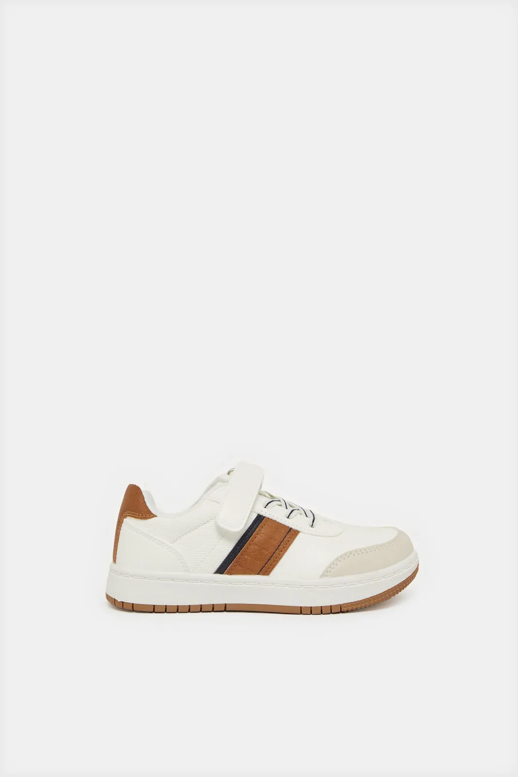 Boys White Color Block Skate Shoe sold by Redtag