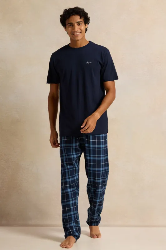 Men Black And Checkered  Pyjama Set (2 Piece) sold by Redtag