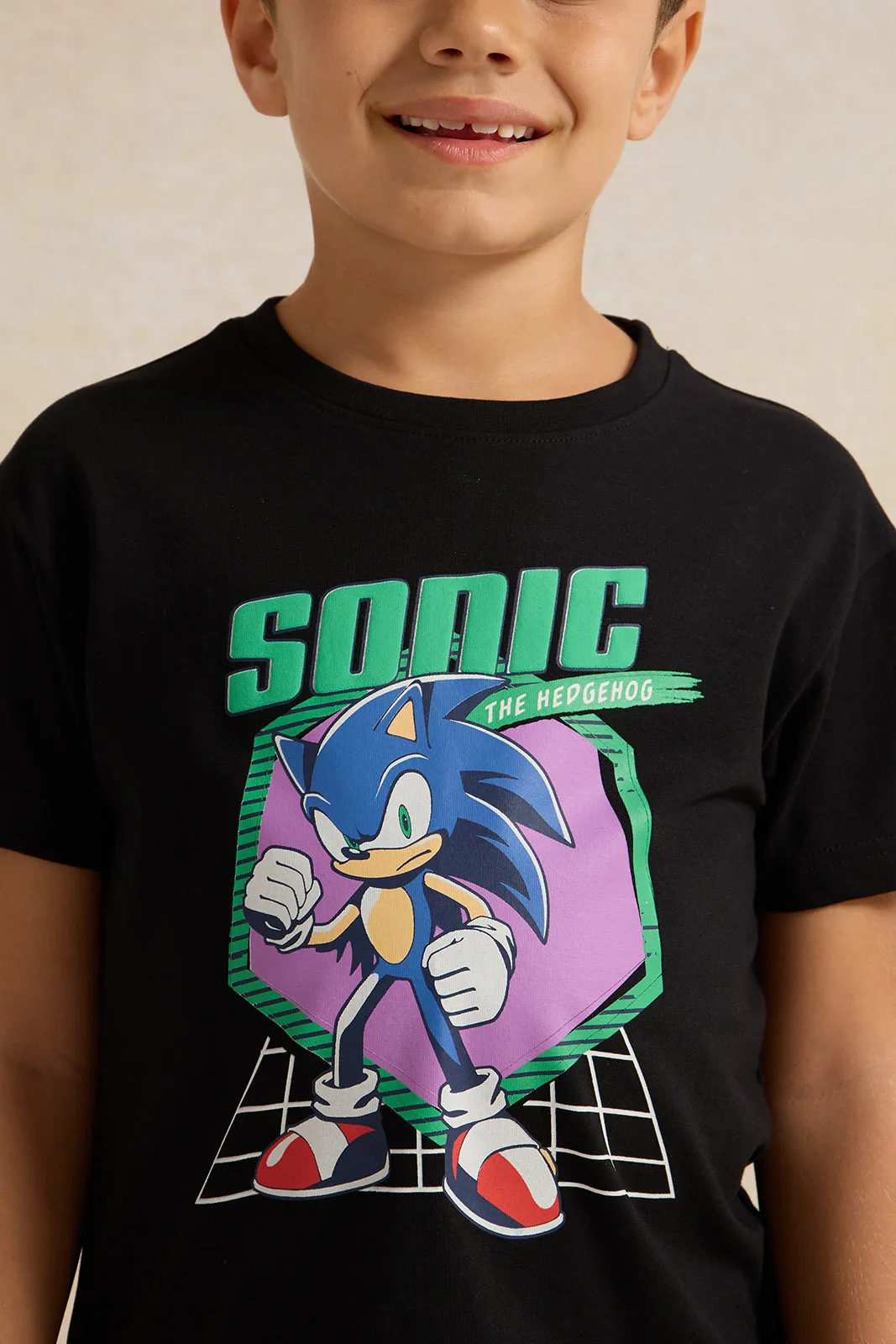 Boys Black Sonic Character Printed Tshirt sold by Redtag product image thumbnail 4