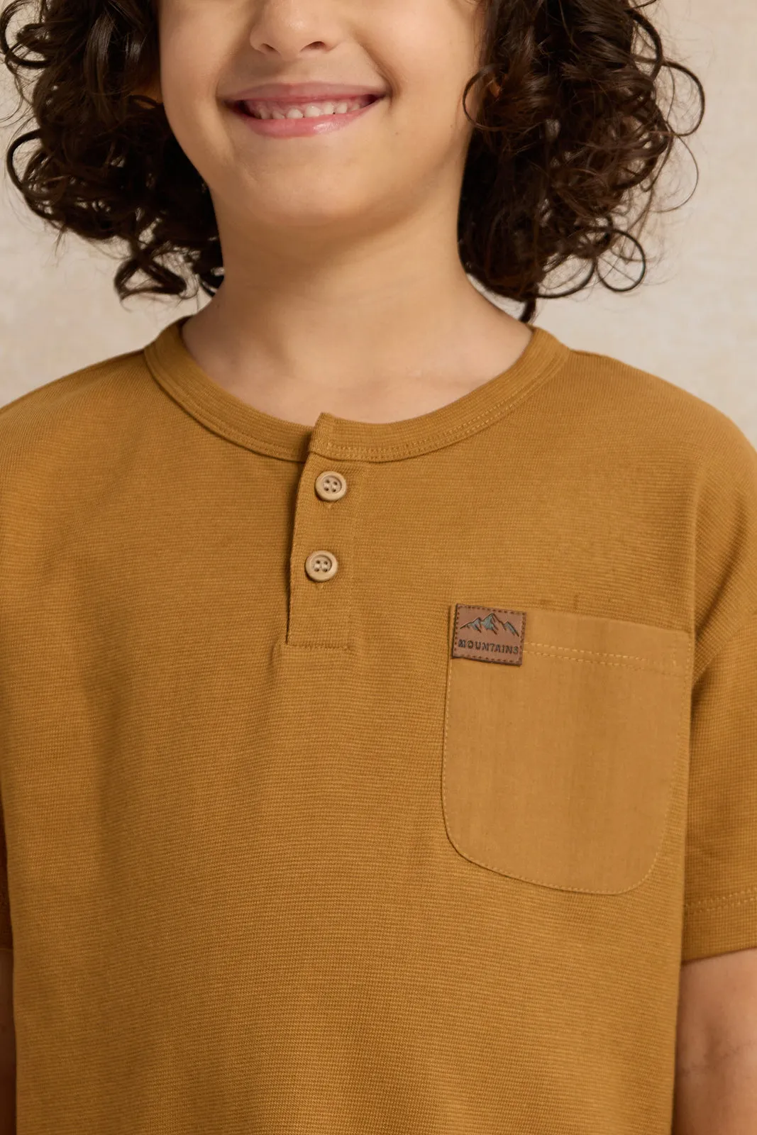 Boys Brown Solid Short sleeve T-shirt sold by Redtag product image thumbnail 4