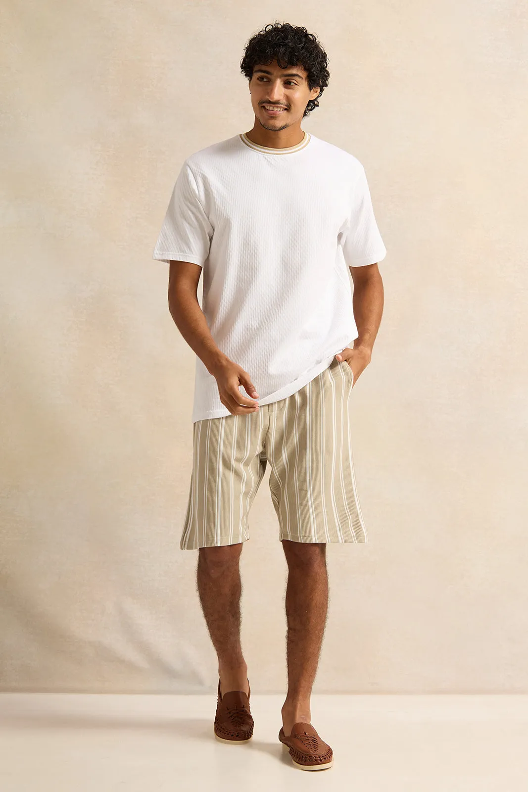 Men White Jacquard T-Shirt sold by Redtag product image thumbnail 2