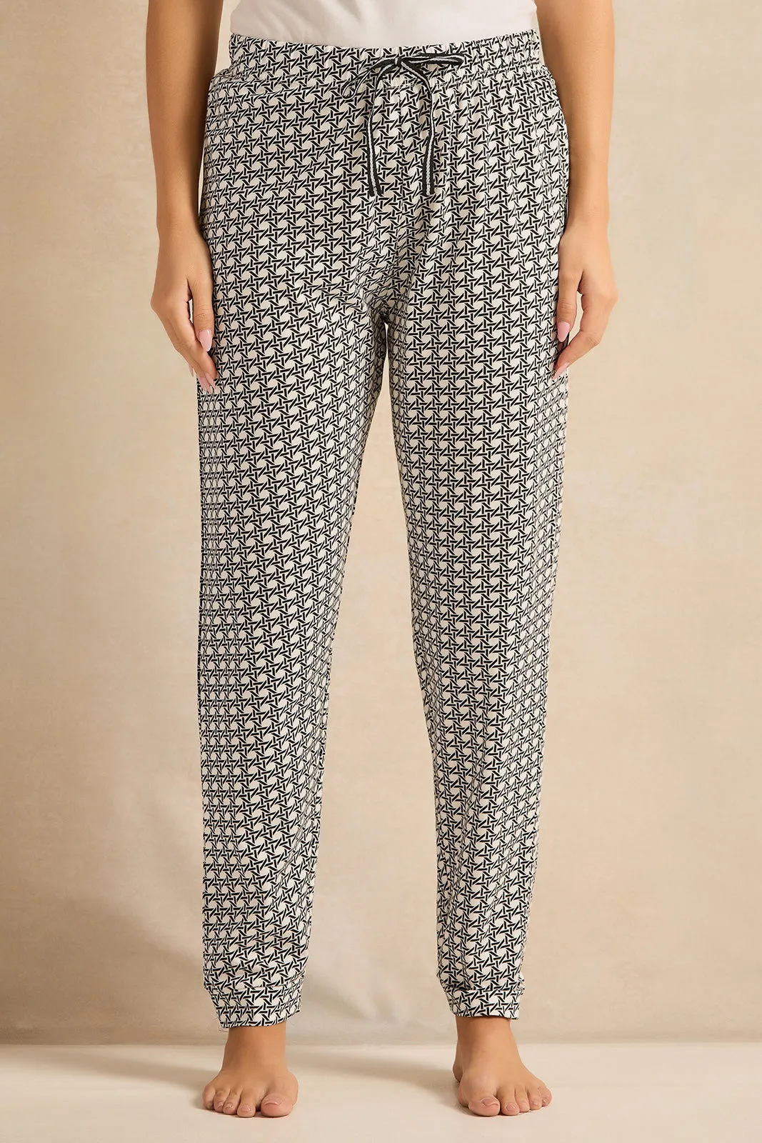Women Black And Grey Geometric Print Pyjama Set (2 Piece) sold by Redtag product image thumbnail 3