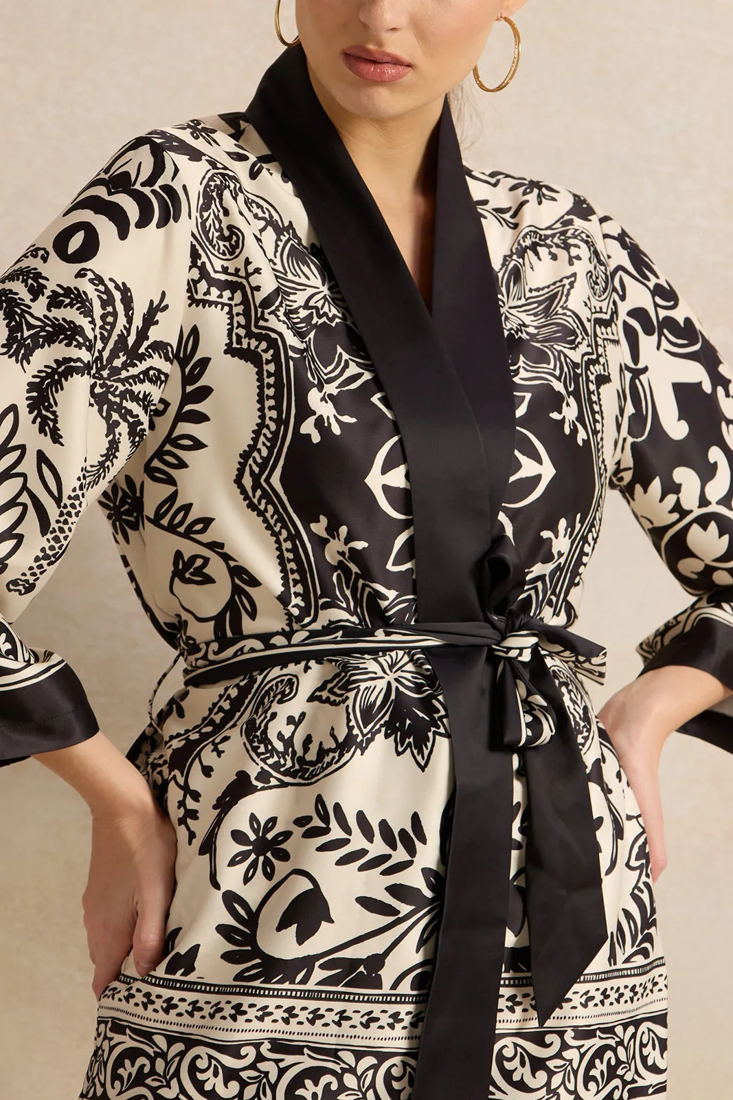 Women Black Printed Blouse sold by Redtag product image thumbnail 4