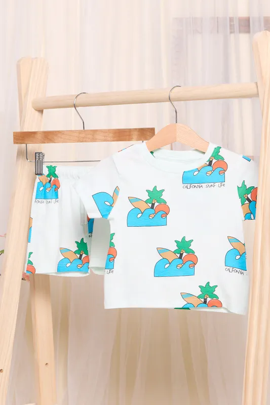 Infant Boys White Printed Casual Set (2 Piece) made by Redtag