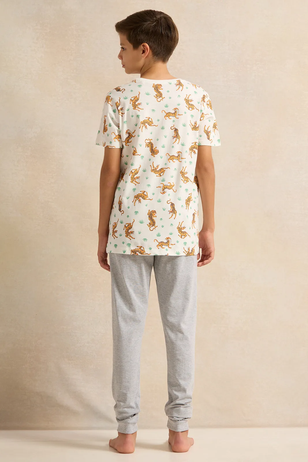 Senior Boys White And Grey Printed Pyjama Set (2 Piece) sold by Redtag product image thumbnail 4