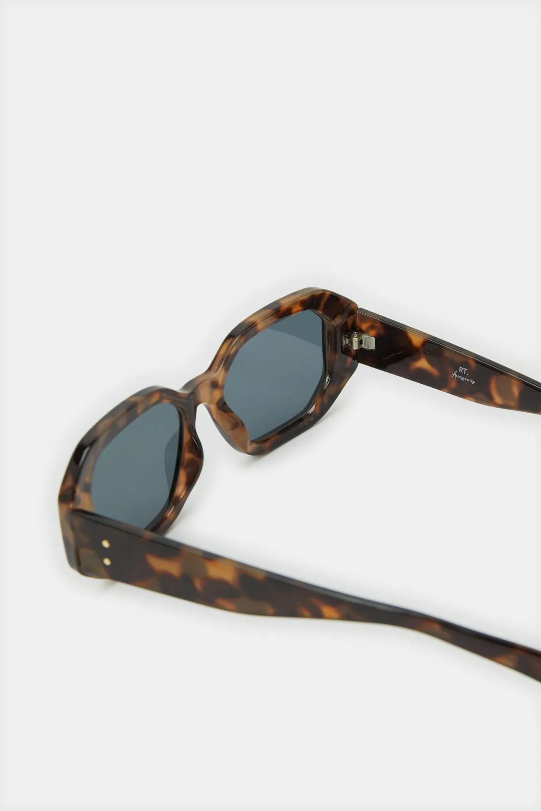 Women Black Cat Eye Sunglasses sold by Redtag product image thumbnail 2