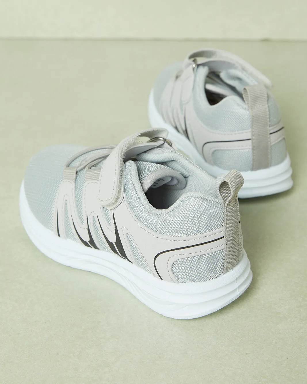 Boys Grey Color Block Sneakers sold by Redtag product image thumbnail 4