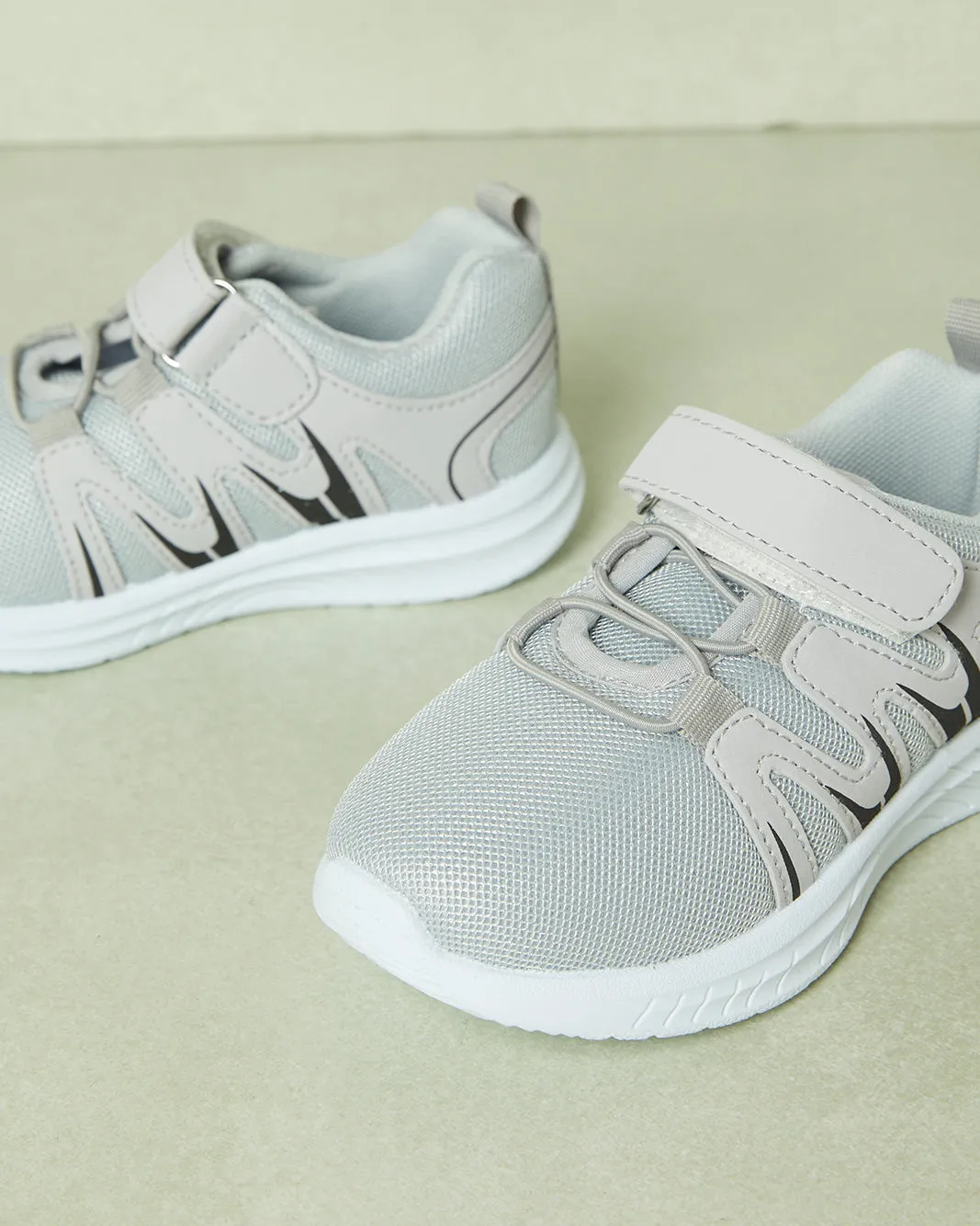 Boys Grey Color Block Sneakers sold by Redtag product image thumbnail 3